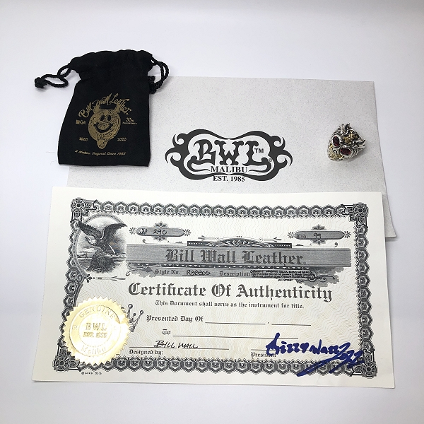 実際に弊社で買取させて頂いた【ギャラ付/1点物】BWL グラフィティマスタースカルリング ガーネットアイズ 18K Xボーンスカル w/2ダイヤアイズ/21.5号の画像 9枚目