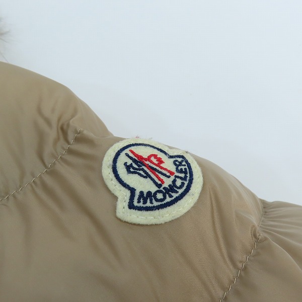 実際に弊社で買取させて頂いた【JPタグ】MONCLER/モンクレール HIRMAFUR イルマファー ロングダウンジャケット I20931C00037 595FE/1 の画像 8枚目