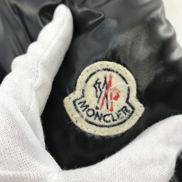 実際に弊社で買取させて頂いたMONCLER/モンクレール BULGARE ファーフード付 ダウンジャケット 41327/91/68950/4の画像 5枚目