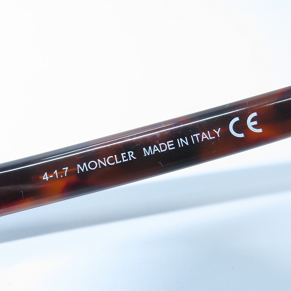 実際に弊社で買取させて頂いたMONCLER/モンクレール 度入り サングラス/メガネフレーム ML5002-052の画像 4枚目