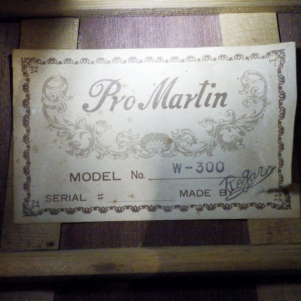 実際に弊社で買取させて頂いた【弦無し】Pro Martin/プロマーチン W-300 アコースティックギター/アコギの画像 4枚目