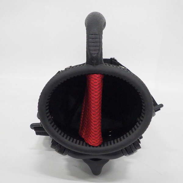 実際に弊社で買取させて頂いたle coq sportif/ルコックスポルティフ ゴルフ QQBNJA30 フード付き スタンド式 2分割クラブケース ブラックの画像 3枚目