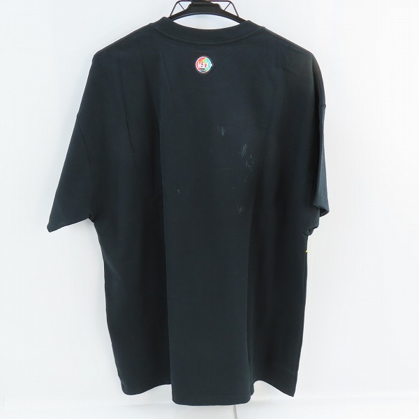 実際に弊社で買取させて頂いたNIKE×atmos/ナイキ×アトモス ロゴプリントTシャツ ブラック/ネオンカラー CI3197-010 Mの画像 1枚目