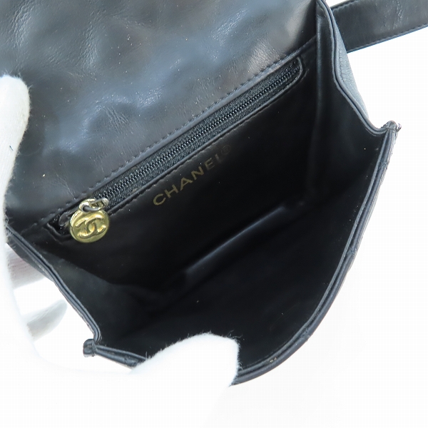 実際に弊社で買取させて頂いたCHANEL/シャネル ココマーク ラムスキン マトラッセ ウエストバッグの画像 5枚目