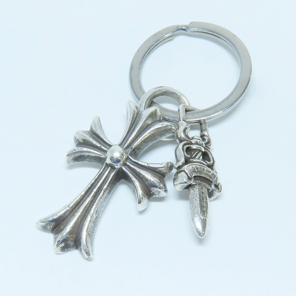 実際に弊社で買取させて頂いたCHROME HEARTS/クロムハーツ スモールCHクロス キーリング w/ダガー
