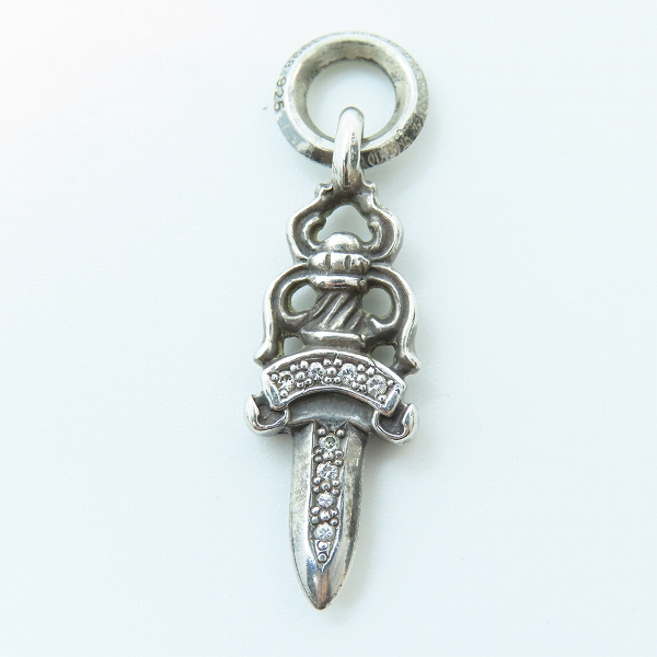 実際に弊社で買取させて頂いたCHROME HEARTS/クロムハーツ ＃5 ダガーチャームｗ/アフターダイヤの画像 1枚目