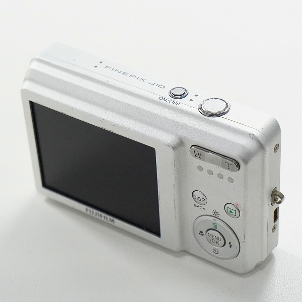 実際に弊社で買取させて頂いたFUJIFILM/富士フィルム FinePix J10 ファインピクス コンパクトデジタルカメラ 動作未確認の画像 2枚目
