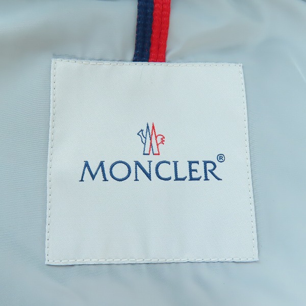 実際に弊社で買取させて頂いたMONCLER/モンクレール MALACHITE マラカイト スプリングコート F10931C70900/1　の画像 3枚目