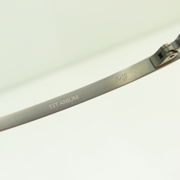 実際に弊社で買取させて頂いた999.9/フォーナインズ チタンシャーリング 度入り 眼鏡/メガネフレーム/アイウェア S-801T-4の画像 5枚目