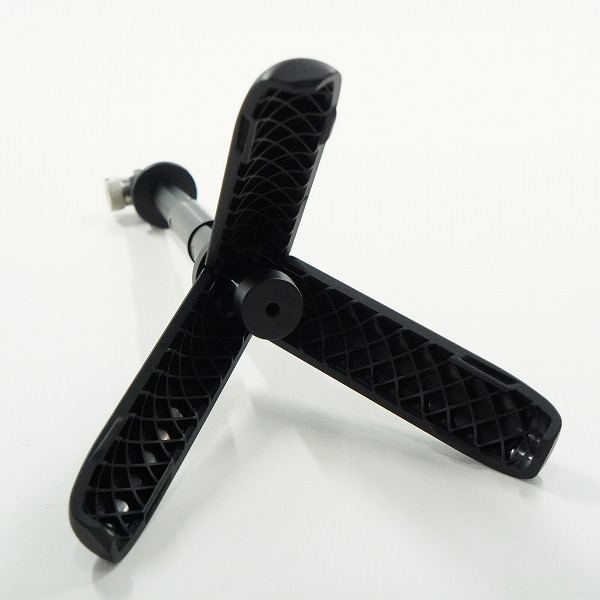 実際に弊社で買取させて頂いたGoPro/ゴープロ SHORTY AFTTM-001 ショーティ ミニ延長ポール 三脚 カメラ アクセサリーの画像 6枚目