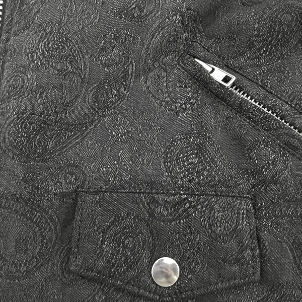 実際に弊社で買取させて頂いたBLACK COMME des GARCONS/ブラックコムデギャルソン ダブルライダースジャケット ペーズリー 1L-J003 AD2013/Mの画像 5枚目