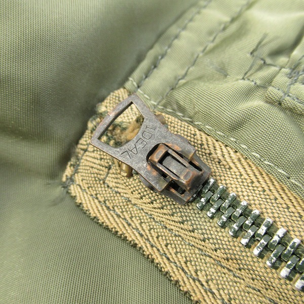 実際に弊社で買取させて頂いたALPHA INDUSTRIES/アルファインダストリーズ MA-1 フライトジャケット MIL-J-8279E/Sの画像 5枚目