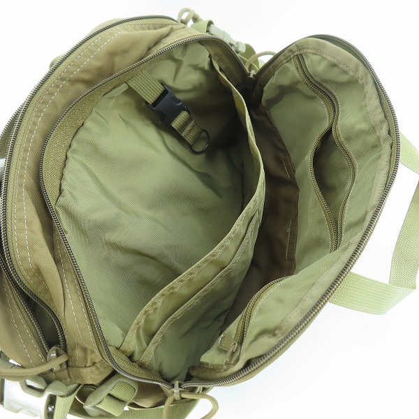 実際に弊社で買取させて頂いたBRIEFING/ブリーフィング フライトライト ショルダーバッグの画像 4枚目