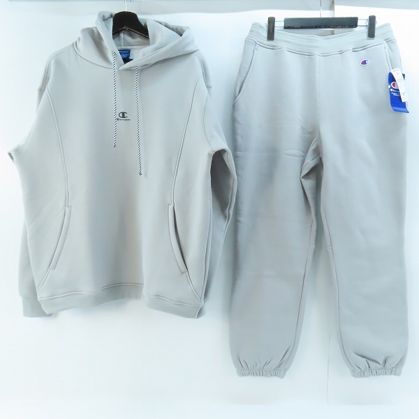 実際に弊社で買取させて頂いた【未使用】CHAMPION/チャンピオン テックウィーブ パーカー/パンツ/セットアップ C3-AS104/C3-AS202/L