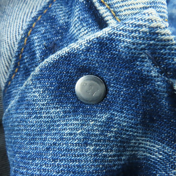 実際に弊社で買取させて頂いたLEVI'S/リーバイス 米国製 ボタン裏刻印527 デニムジャケット 70505-0217/40の画像 5枚目