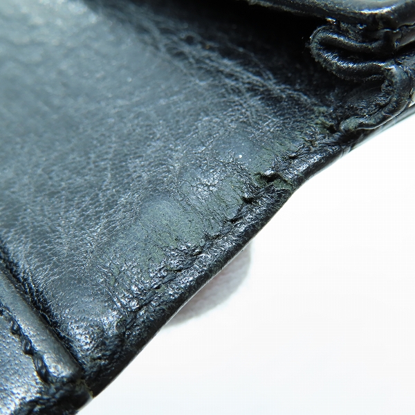 実際に弊社で買取させて頂いたCHROME HEARTS/クロムハーツ スクロールラベル 3ポケットレザー カードケース/名刺入れの画像 8枚目