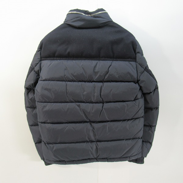 実際に弊社で買取させて頂いた【JPタグ】MONCLER/モンクレール ARCS/アークス/ダウンジャケット B20914181085/1の画像 1枚目