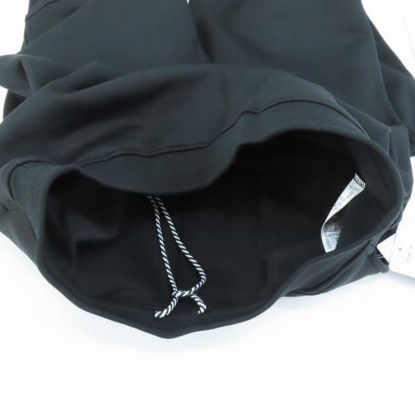 実際に弊社で買取させて頂いた【未使用】CHAMPION/チャンピオン テックウィーブ パーカー/パンツ/セットアップ 黒 C3-AS105/C3-AS202/Lの画像 5枚目