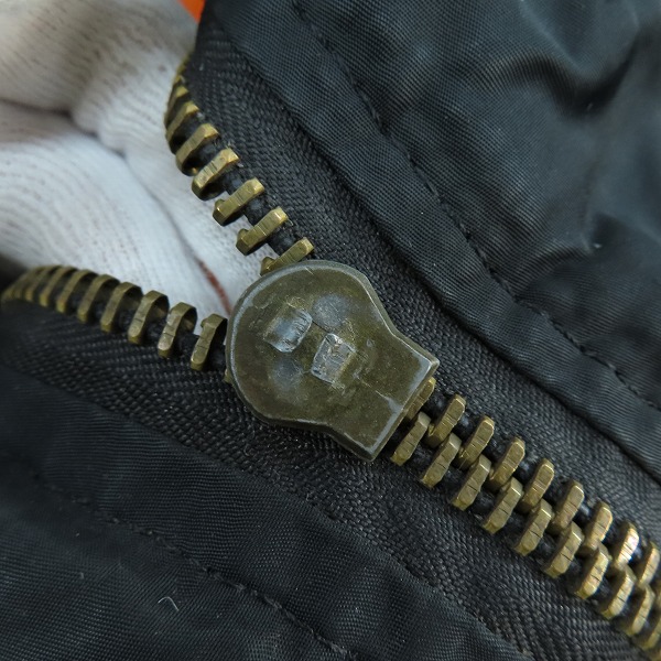 実際に弊社で買取させて頂いたALPHA INDUSTRIES/アルファインダストリーズ MA-1 フライトジャケット 0615-00-573-8335/XLの画像 4枚目