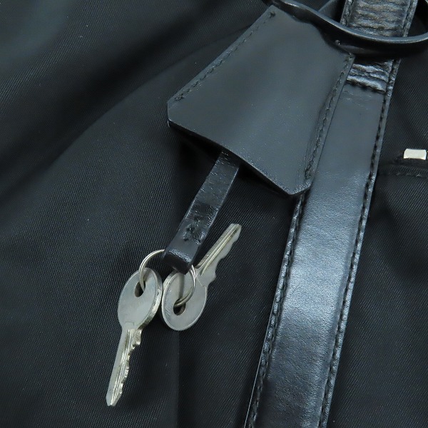 実際に弊社で買取させて頂いたPRADA/プラダ ナイロントートバッグ ブラック  鍵付き の画像 6枚目
