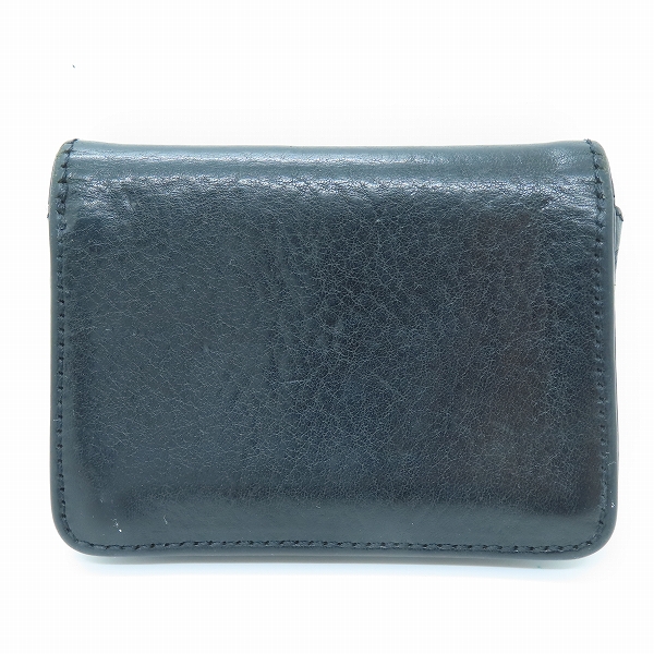 実際に弊社で買取させて頂いたCHROME HEARTS/クロムハーツ スクロールラベル 3ポケットレザー カードケース/名刺入れの画像 1枚目