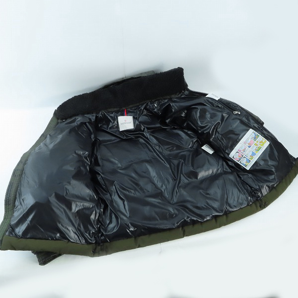 実際に弊社で買取させて頂いた【JPタグ】MONCLER/モンクレール TARENTAISE ダウンジャケット H20911A00211 596CD/2の画像 2枚目