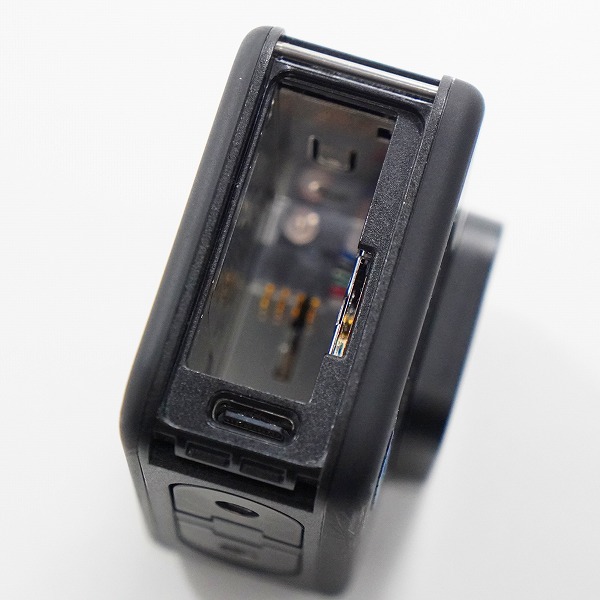 実際に弊社で買取させて頂いたGoPro/ゴープロ HERO 10 Black アクションカメラ デジタルビデオカメラ 動作確認済みの画像 7枚目
