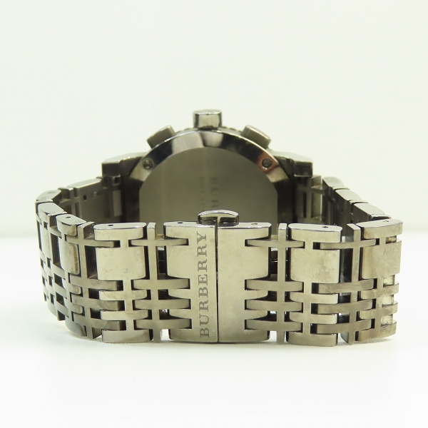 実際に弊社で買取させて頂いたBURBERRY/バーバリー クロノグラフ デイト クォーツ 腕時計 BU2305【動作未確認】の画像 2枚目
