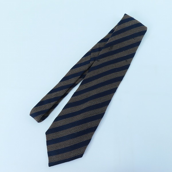 実際に弊社で買取させて頂いたCELINE/セリーヌ ストライプ ウールネクタイ