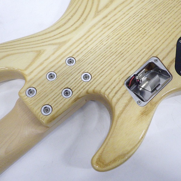 実際に弊社で買取させて頂いた★ESP/イーエスピー AP-SL5/M Stain Natural アクティブ 5弦エレキベース ハードケース付の画像 8枚目