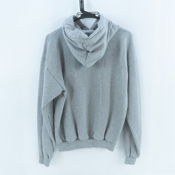 実際に弊社で買取させて頂いた【JPタグ】CELINE/セリーヌ ロゴドローコードプルオーバーパーカー 2Y468670Q/Sの画像 1枚目