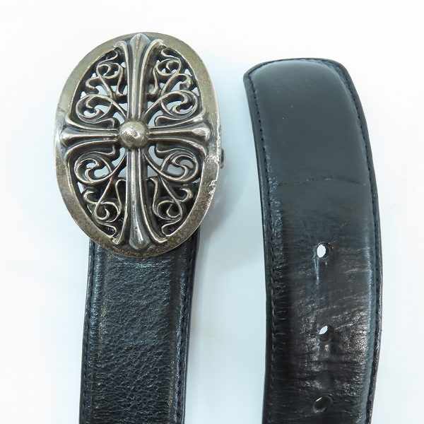 実際に弊社で買取させて頂いたCHROME HEARTS/クロムハーツ クラシックオーバルクロスバックルベルト 32の画像 1枚目