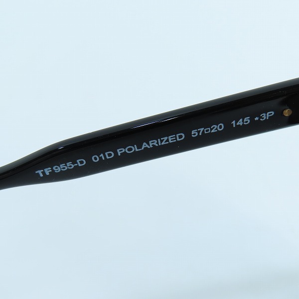 実際に弊社で買取させて頂いたTOM FORD/トムフォード 偏光 アイウェア/サングラス TF955-Dの画像 5枚目