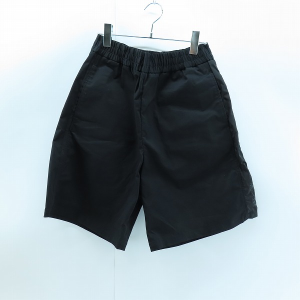 実際に弊社で買取させて頂いた【JPタグ/未使用】MONCLER/モンクレール PANTALONE BERMUDA コットンツイルショートパンツ 48