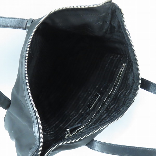 実際に弊社で買取させて頂いたPRADA/プラダ ナイロントートバッグ ブラック  鍵付き の画像 3枚目