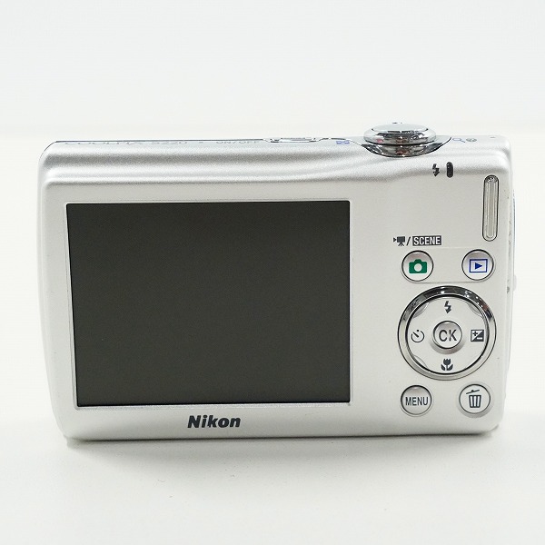 実際に弊社で買取させて頂いたNikon/ニコン COOLPIX S220 クールピクス コンパクトデジタルカメラ 動作未確認の画像 4枚目