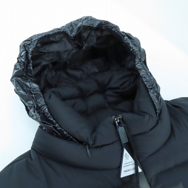 実際に弊社で買取させて頂いた【未使用/JPタグ】MONCLER/モンクレール DIENG ロゴ ダウン ジャケット ブラック H20911A00178/5の画像 3枚目