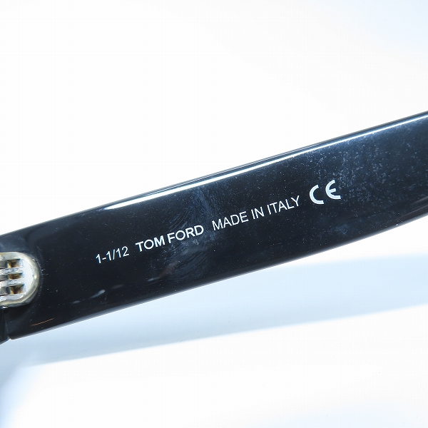 実際に弊社で買取させて頂いたTOM FORD/トムフォード Cary/キャリー サングラス/アイウェア TF58の画像 4枚目