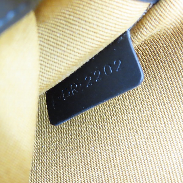 実際に弊社で買取させて頂いたCELINE/セリーヌ ミディアム メッセンジャーバッグ ショルダーバッグ ロゴプリントの画像 6枚目