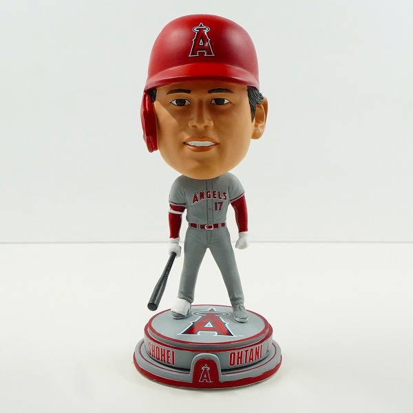 実際に弊社で買取させて頂いたFOCO/フォコ BIG HEADS ロサンゼルス・エンゼルス ＃17 大谷翔平 打者 ボブルヘッド フィギュア 首振り 回転の画像 1枚目