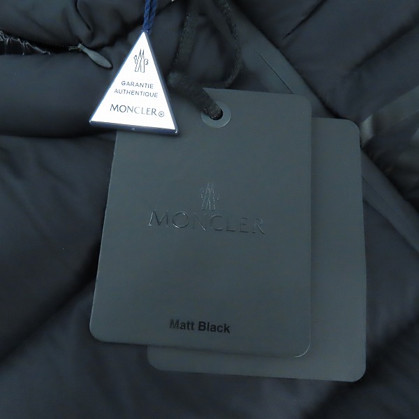 実際に弊社で買取させて頂いた【未使用/JPタグ】MONCLER/モンクレール DIENG ロゴ ダウン ジャケット ブラック H20911A00178/5の画像 9枚目