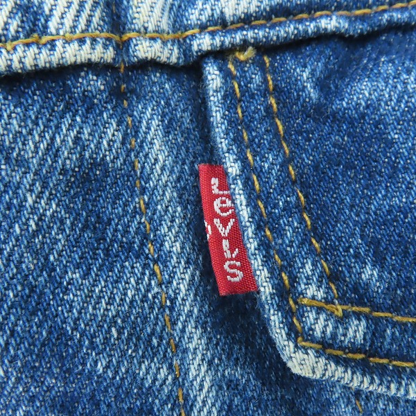 実際に弊社で買取させて頂いたLEVI'S/リーバイス 米国製 ボタン裏刻印527 デニムジャケット 70505-0217/40の画像 6枚目