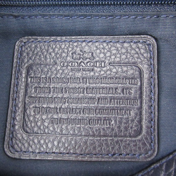 実際に弊社で買取させて頂いたCOACH/コーチ レザー ショルダーバッグの画像 4枚目