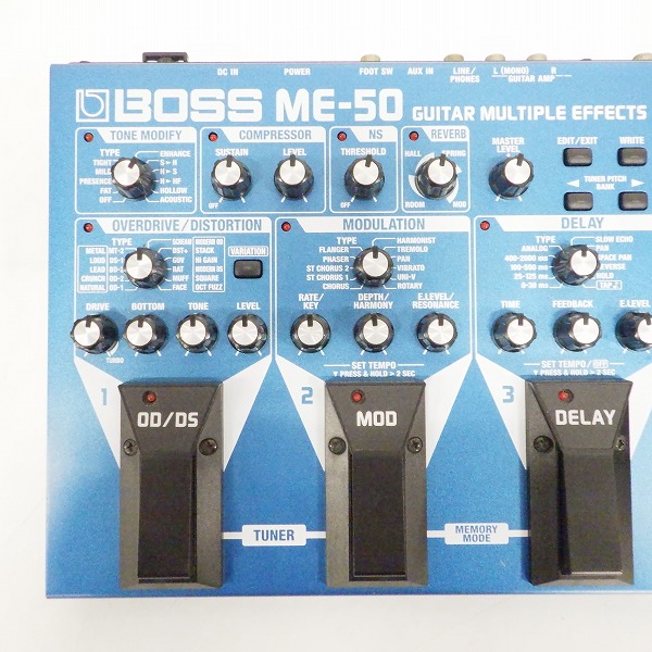 実際に弊社で買取させて頂いた【難有り】BOSS/ボス ME-50 GUITAR MULTIPLE EFFECTS ギター用 マルチエフェクター ACアダプター付の画像 1枚目