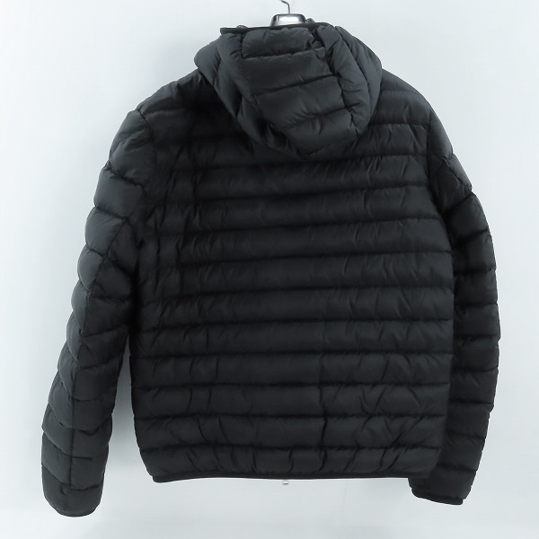 実際に弊社で買取させて頂いた【JPタグ】MONCLER/モンクレール BRESSAY GIUBBOTTO リバーシブル ダウンジャケット H10911A00008 M1601/2の画像 1枚目