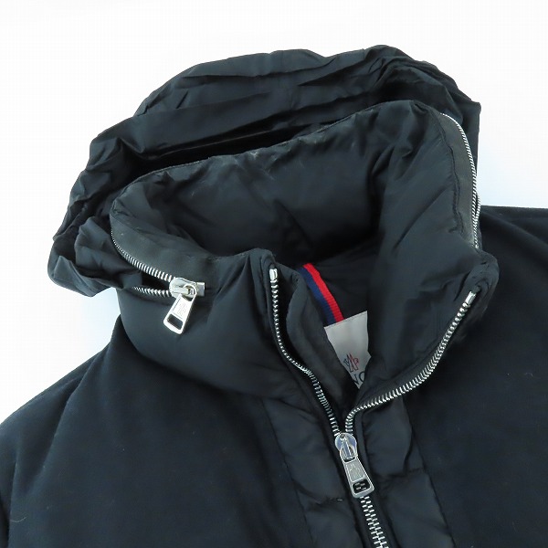 実際に弊社で買取させて頂いた【JPタグ】MONCLER/モンクレール ARCS/アークス ウール切り替え ダウンジャケット B20914181085/0の画像 3枚目