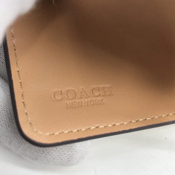 実際に弊社で買取させて頂いたCOACH/コーチ フローラル/花柄 二つ折り財布の画像 5枚目