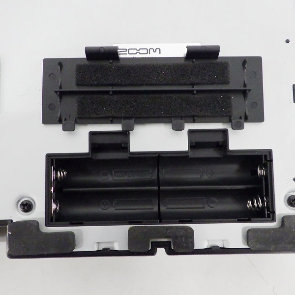 実際に弊社で買取させて頂いたZOOM/ズーム G1Xon ギター用 マルチエフェクター【簡易動作確認済】の画像 7枚目