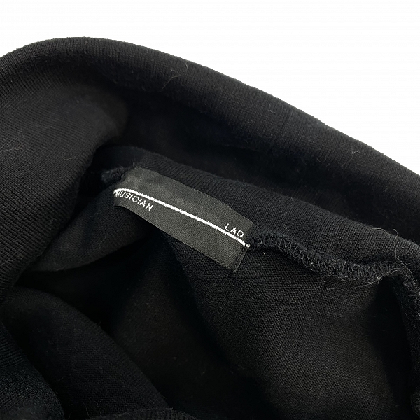 実際に弊社で買取させて頂いたLAD MUSICIAN/ラッドミュージシャン タートルネック オーバーサイズ カットソー 2219-707の画像 2枚目