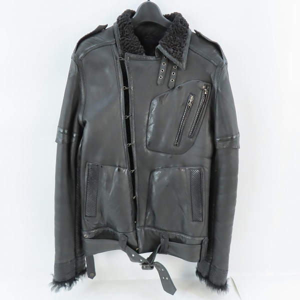 実際に弊社で買取させて頂いたRoen/ロエン パイソン 鹿革/蛇革 裏地ファー ダブル ジャケット 76132029 /48